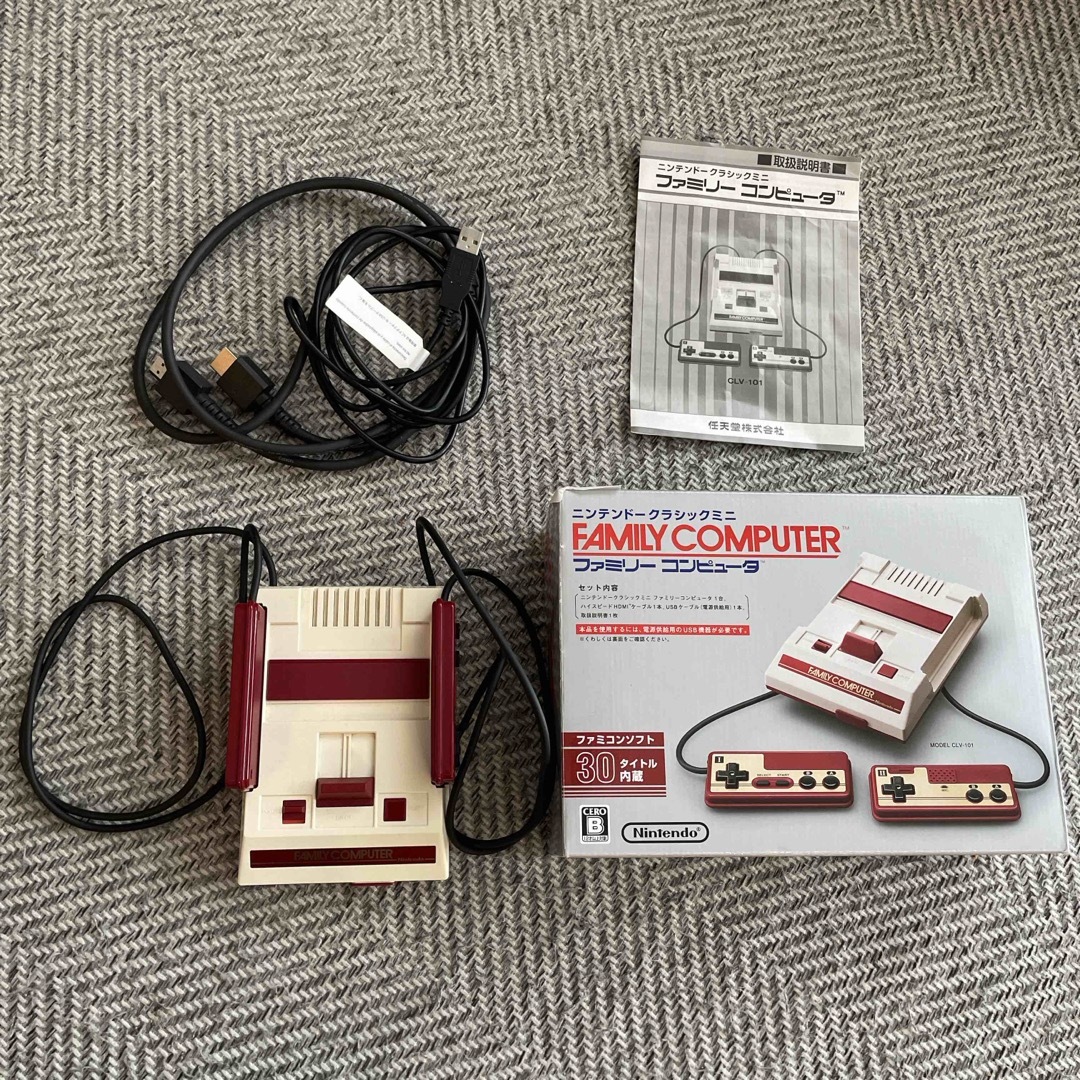 任天堂(ニンテンドウ)のNintendo  ニンテンドークラシックミニ ファミリーコンピュータ エンタメ/ホビーのゲームソフト/ゲーム機本体(家庭用ゲーム機本体)の商品写真