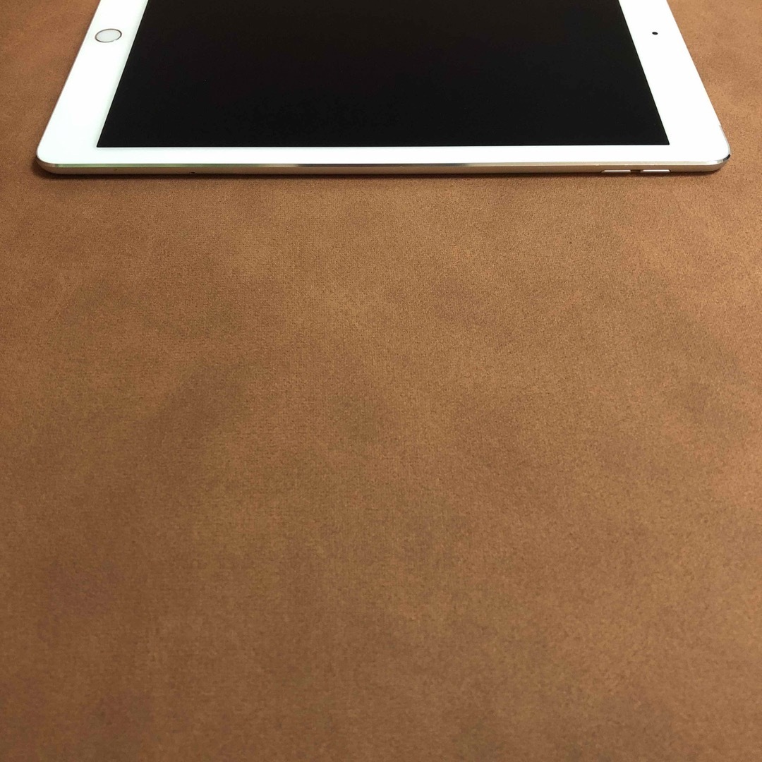 iPad(アイパッド)の美品 iPad Air2 第2世代 16GB au スマホ/家電/カメラのPC/タブレット(タブレット)の商品写真