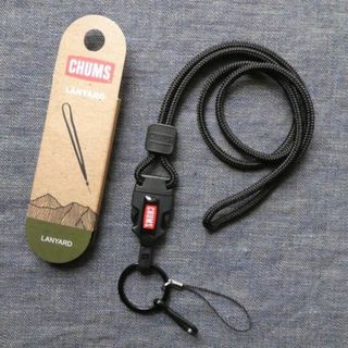 チャムス(CHUMS)のCHUMS Lanyard BK 新品 IDカード スマホ ストラップ USA製(その他)