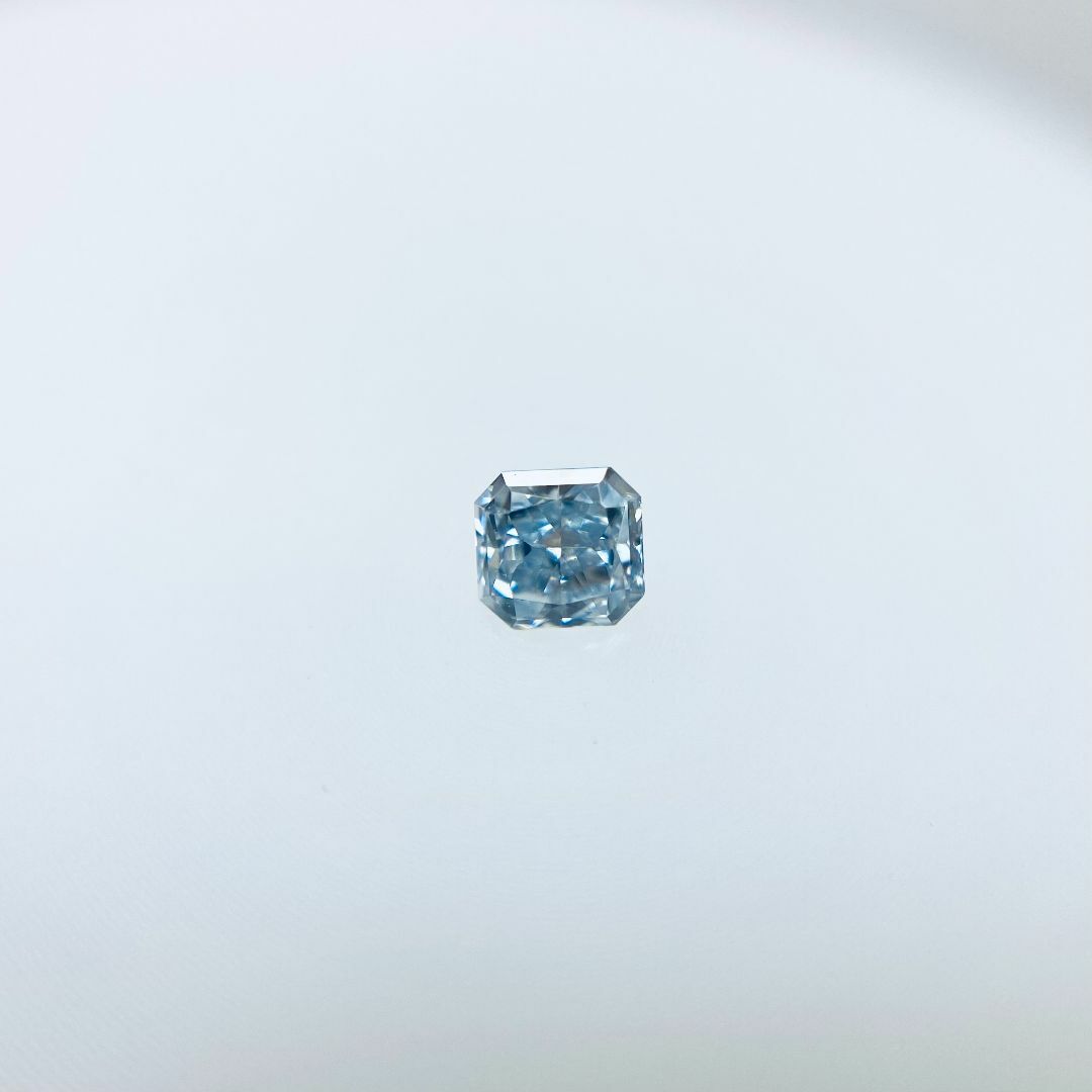 FANCY BLUE 0.093ct SQ/RT2657/CGL/GIA レディースのアクセサリー(その他)の商品写真