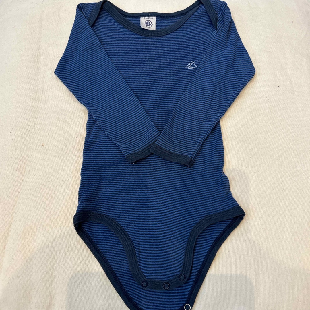 PETIT BATEAU(プチバトー)のプチバトー　ロンパース　3枚セット　サイズ24m/86cm キッズ/ベビー/マタニティのベビー服(~85cm)(ロンパース)の商品写真