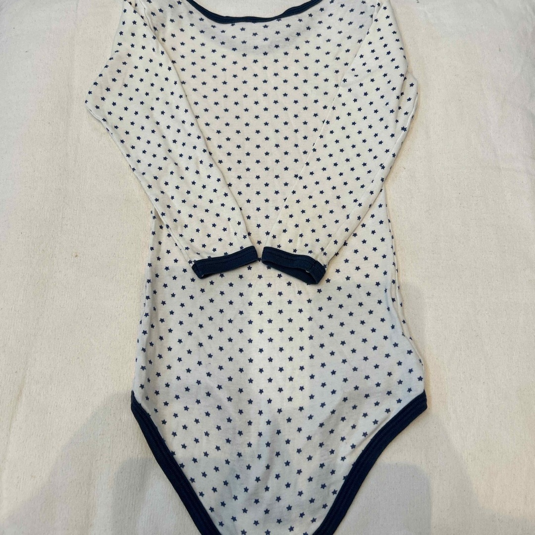 PETIT BATEAU(プチバトー)のプチバトー　ロンパース　3枚セット　サイズ24m/86cm キッズ/ベビー/マタニティのベビー服(~85cm)(ロンパース)の商品写真