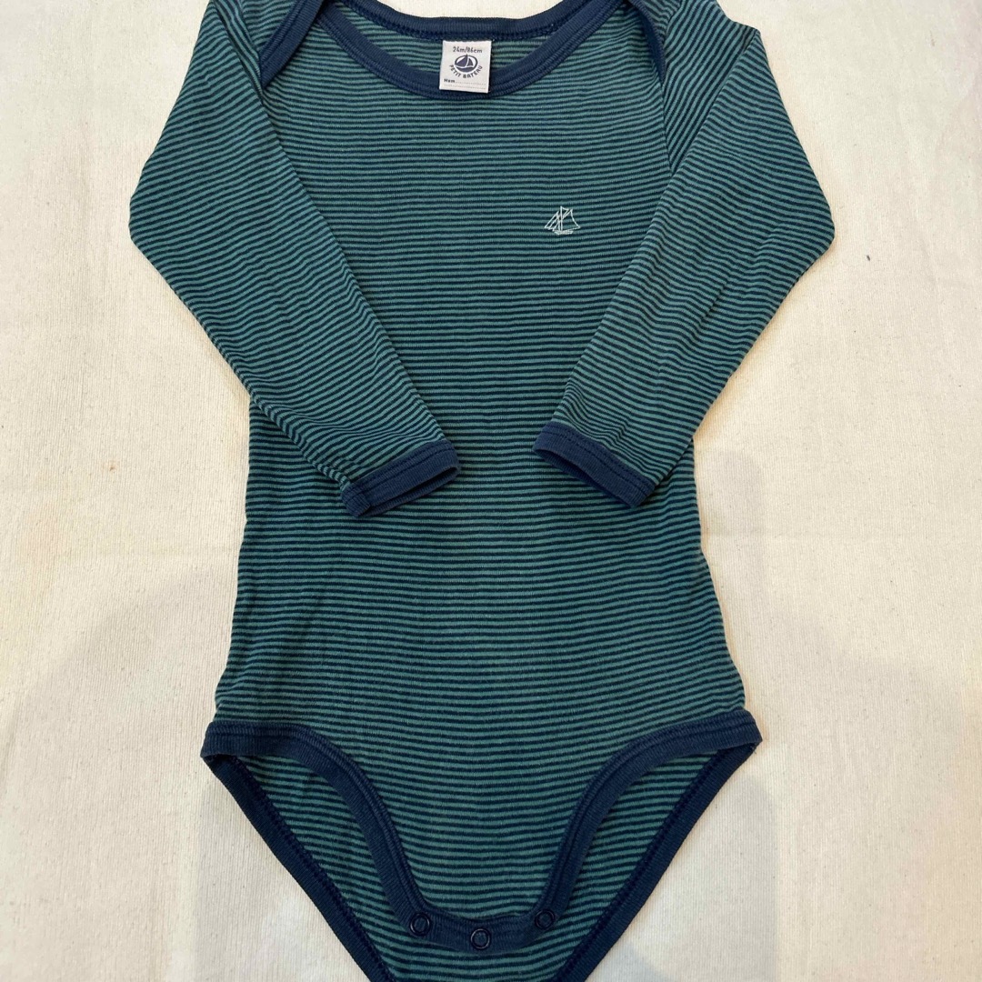 PETIT BATEAU(プチバトー)のプチバトー　ロンパース　3枚セット　サイズ24m/86cm キッズ/ベビー/マタニティのベビー服(~85cm)(ロンパース)の商品写真