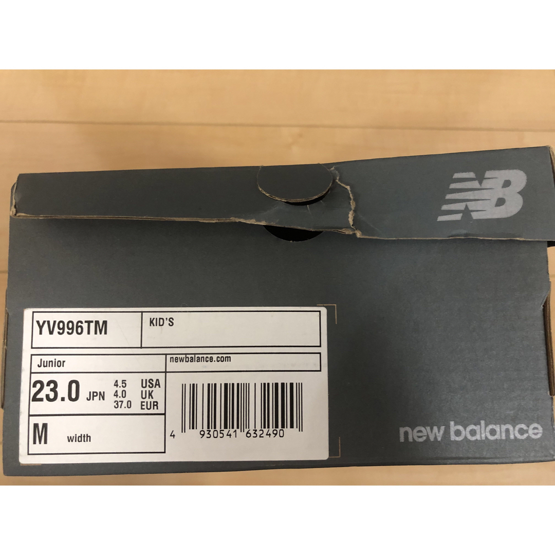 New Balance(ニューバランス)の新品ニューバランス YV996TM キッズ23cm キッズ/ベビー/マタニティのキッズ靴/シューズ(15cm~)(スニーカー)の商品写真