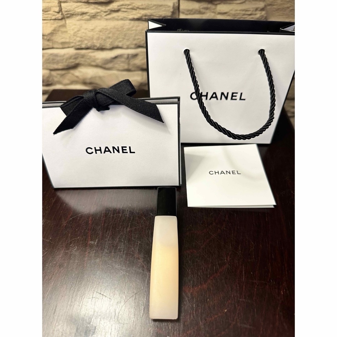 CHANEL(シャネル)の新品未使用ラッピング✳︎CHANELシャネル　ネイルオイル　ユイル ア オングル コスメ/美容のネイル(ネイルケア)の商品写真