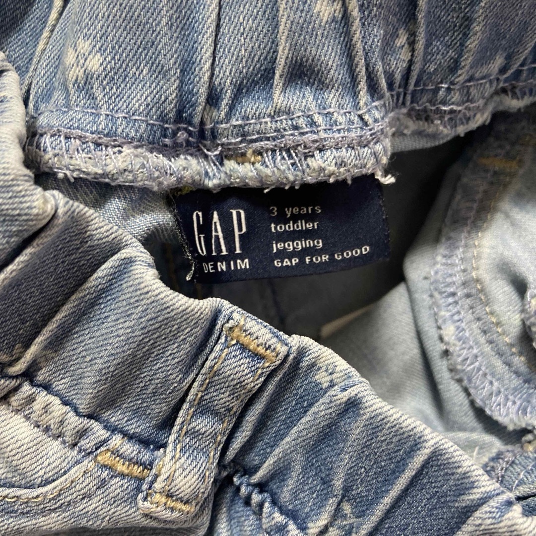 GAP Kids(ギャップキッズ)のGAP デニム 3歳 100 キッズ/ベビー/マタニティのキッズ服女の子用(90cm~)(パンツ/スパッツ)の商品写真