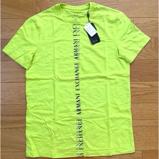 アルマーニエクスチェンジ(ARMANI EXCHANGE)のARMANI EXCHANGE ネオングリーン　蛍光　Tシャツ　新品未使用(Tシャツ/カットソー(半袖/袖なし))