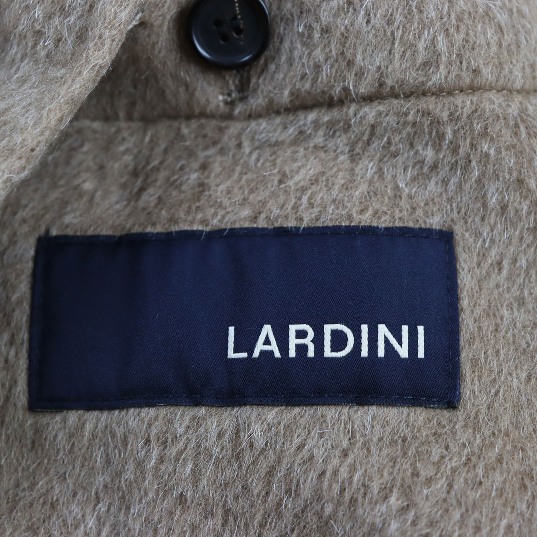 LARDINI(ラルディーニ)の極美品●LARDINI ラルディーニ アルパカ・モヘヤ混 ステンカラーコート ロングコート ベージュ 46 イタリア製 正規品 メンズ メンズのジャケット/アウター(ステンカラーコート)の商品写真