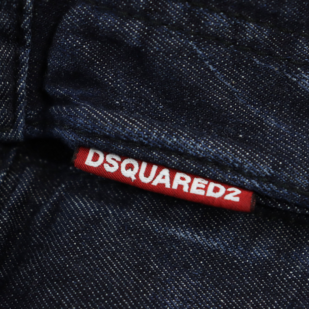 DSQUARED2(ディースクエアード)の未使用品●DSQUARED2 ディースクエアード S71LB0094 SKATER JEAN USED・ペンキ加工 デニムパンツ インディゴブルー 50 イタリア製 正規品 メンズ メンズのトップス(ジャージ)の商品写真