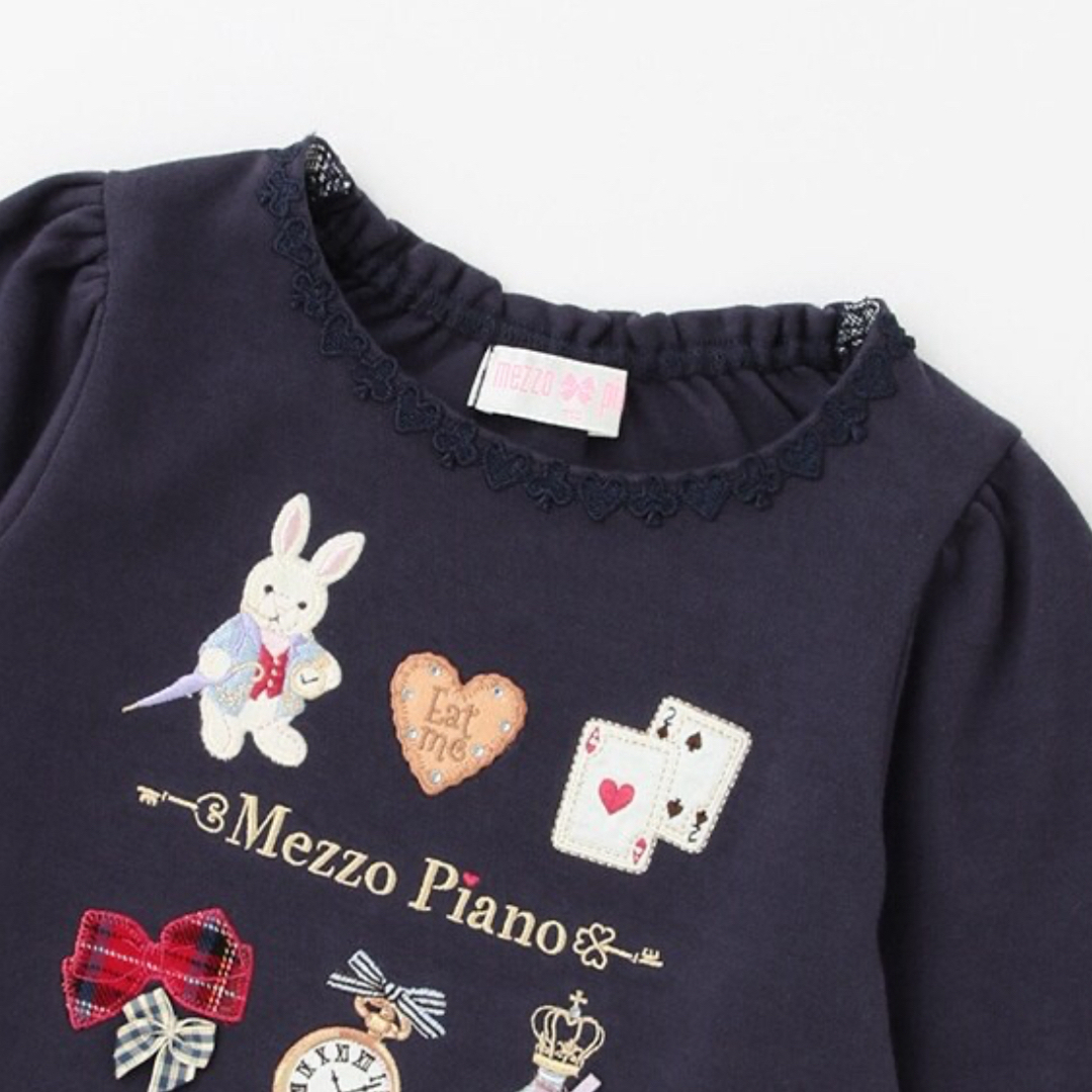 mezzo piano(メゾピアノ)のメゾピアノ　アリスモチーフ　長袖Ｔシャツ キッズ/ベビー/マタニティのキッズ服女の子用(90cm~)(Tシャツ/カットソー)の商品写真