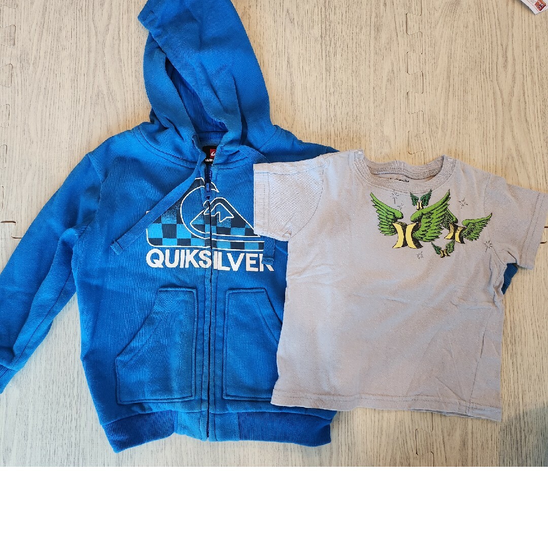 QUIKSILVER(クイックシルバー)のQuicksilverトレーナー&ハーレイTシャツ キッズ/ベビー/マタニティのキッズ服男の子用(90cm~)(Tシャツ/カットソー)の商品写真