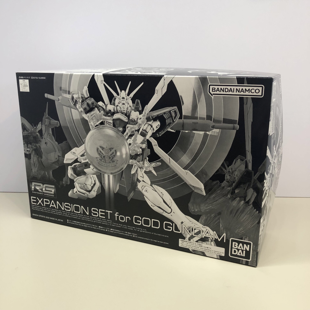 BANDAI(バンダイ)のGガンダム 1/144スケール(4点セット) エンタメ/ホビーのおもちゃ/ぬいぐるみ(模型/プラモデル)の商品写真