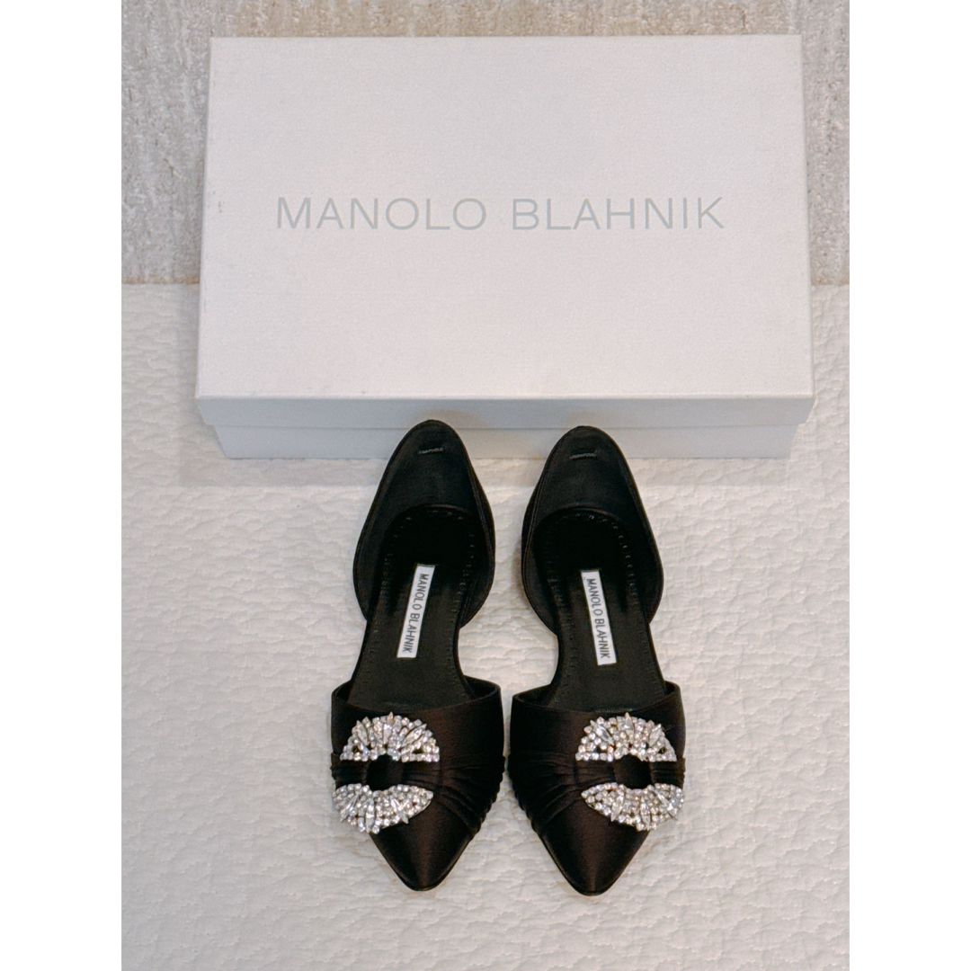 MANOLO BLAHNIK(マノロブラニク)の【新品未使用】 マノロブラニクMANOLOBLAHNIK ハンギシ フラット レディースの靴/シューズ(ハイヒール/パンプス)の商品写真