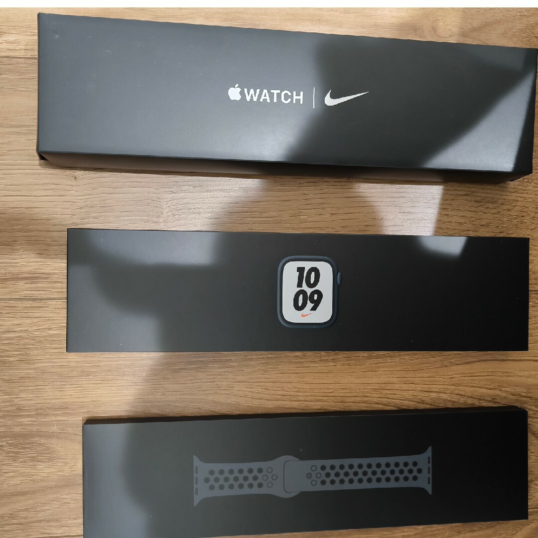 Apple Watch(アップルウォッチ)の値下げ！Apple Watch 7 41mm アルミニウムケース　Ｎlki メンズの時計(腕時計(デジタル))の商品写真