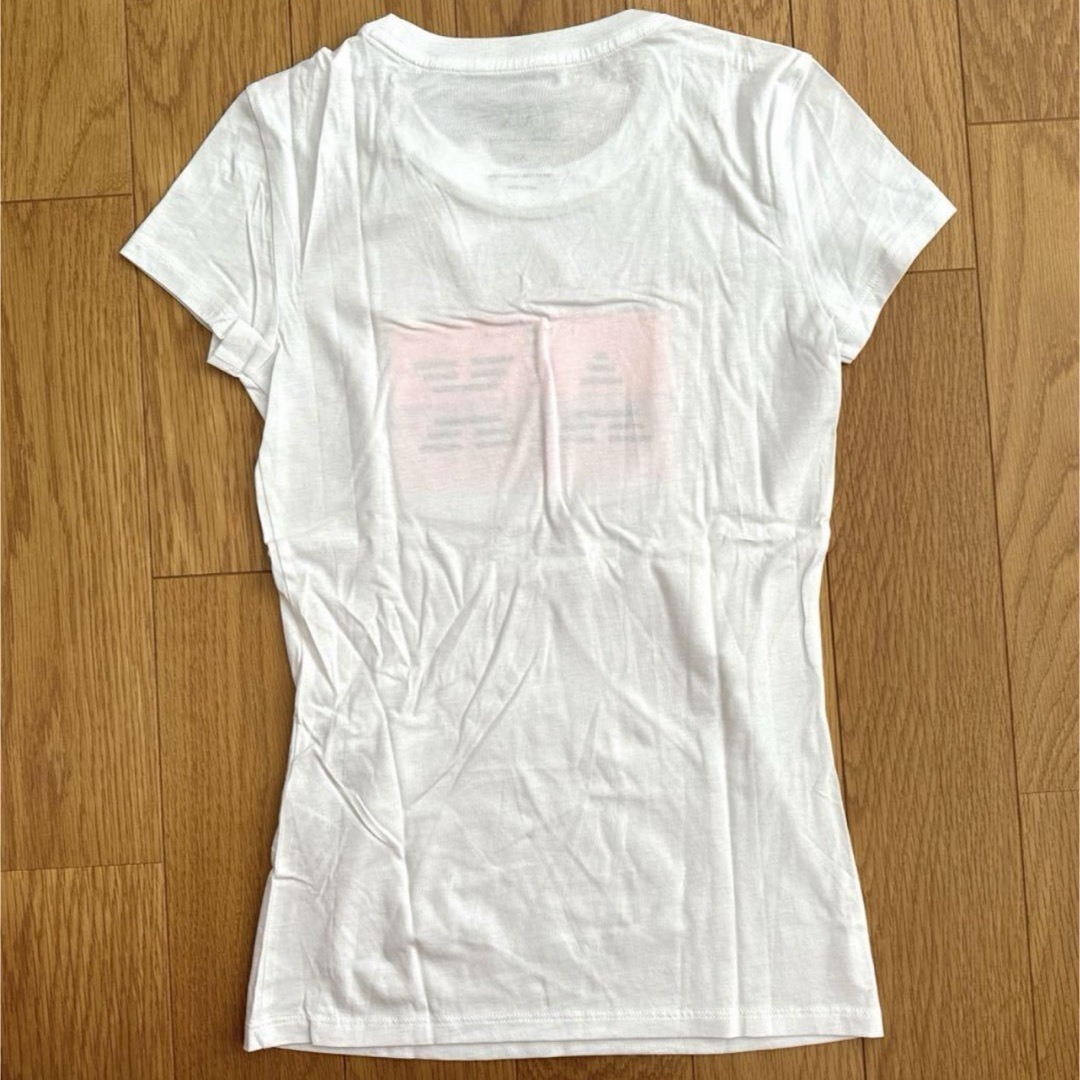 ARMANI EXCHANGE(アルマーニエクスチェンジ)のARMANI EXCHANGE レディース　Tシャツ　フロッキー　新品未使用 レディースのトップス(Tシャツ(半袖/袖なし))の商品写真