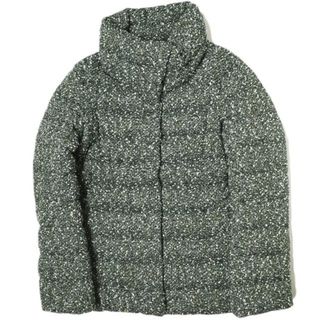 ヘルノ(HERNO)のHERNO ヘルノ イタリア製 PRODUZ LAVJAP DOWN JACKET ブークレー ダウンジャケット ﻿PI0385D-38031-7000 42 ブラック アウター【中古】【HERNO】(ダウンジャケット)