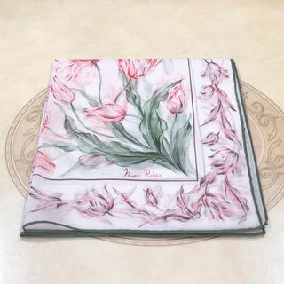 ニナリッチ(NINA RICCI)のニナリッチ　ハンカチ　チューリップ柄🌷　未使用品(ハンカチ)