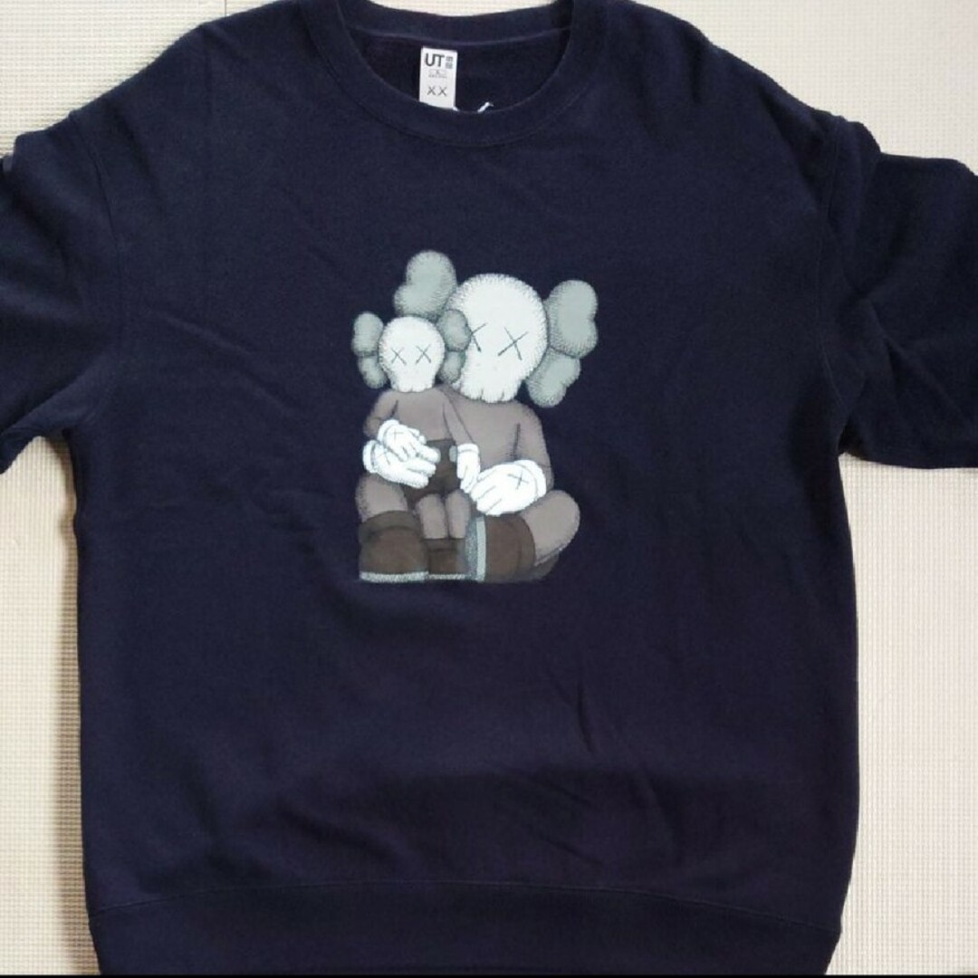 UNIQLO(ユニクロ)のUniqlo x KAWS Sweatshirt "Black" メンズのトップス(スウェット)の商品写真