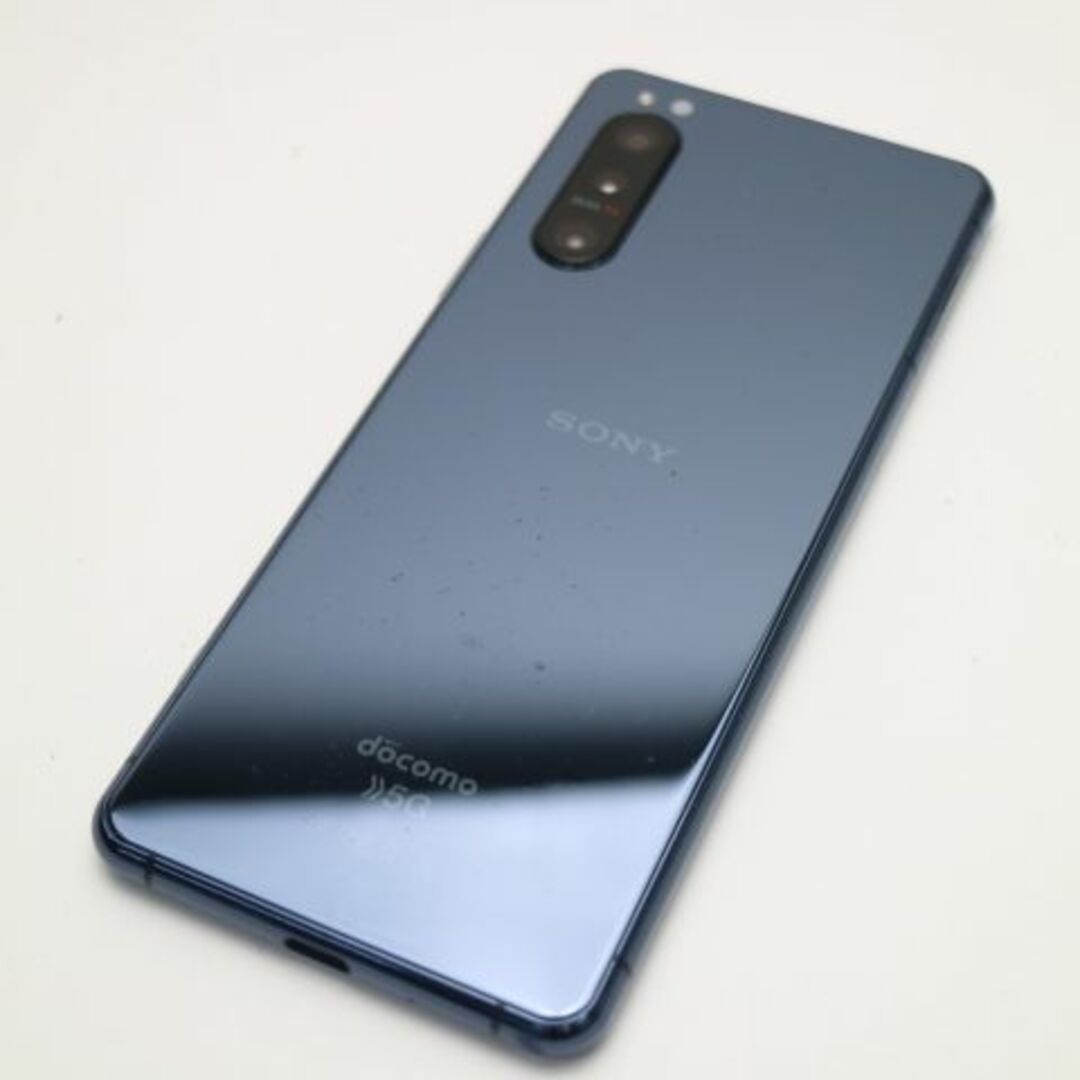 Xperia(エクスペリア)の超美品 SO-52A Xperia 5 II ブルー M777 スマホ/家電/カメラのスマートフォン/携帯電話(スマートフォン本体)の商品写真