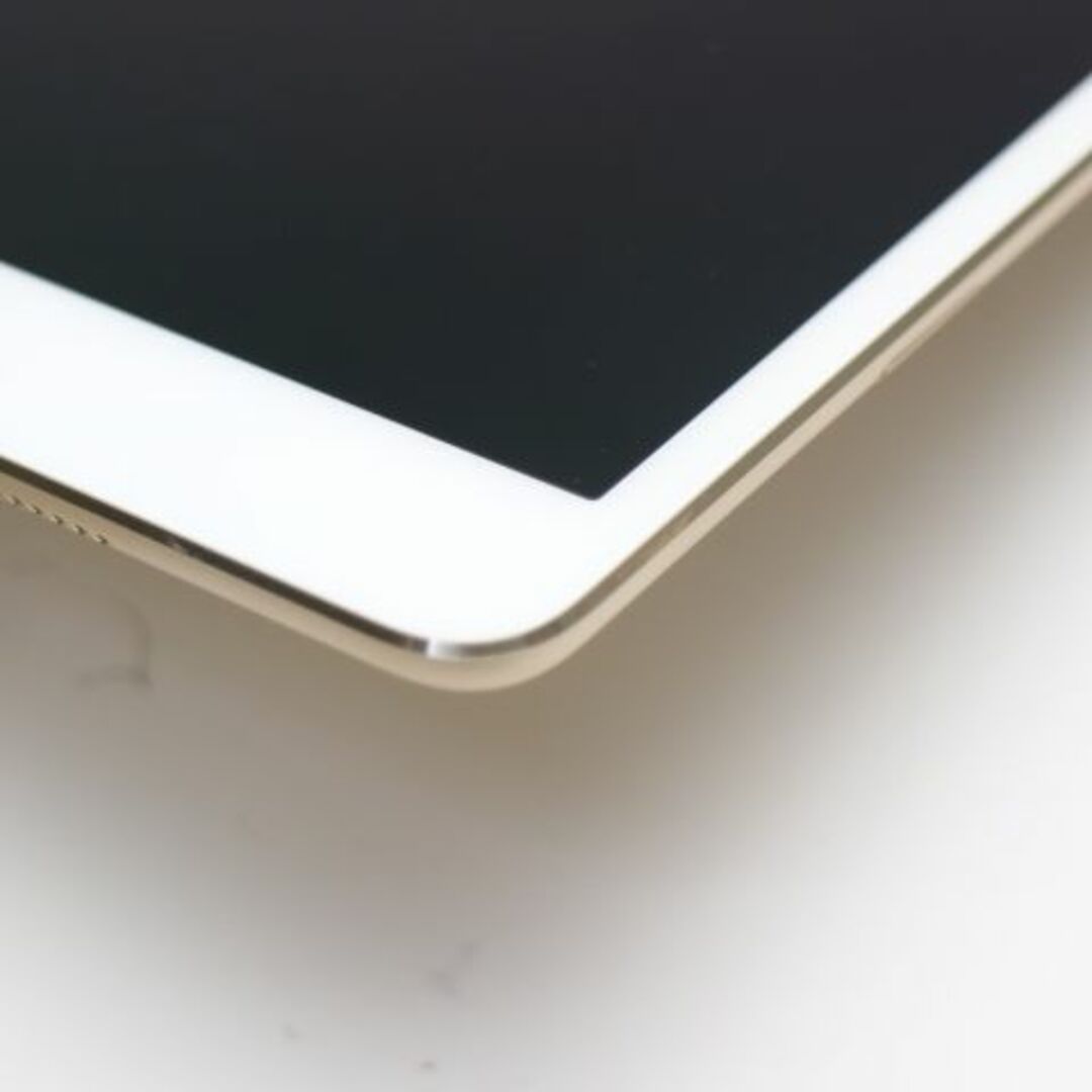 Apple(アップル)の新品同様 SIMフリー iPad mini 4 128GB ゴールド  M777 スマホ/家電/カメラのPC/タブレット(タブレット)の商品写真