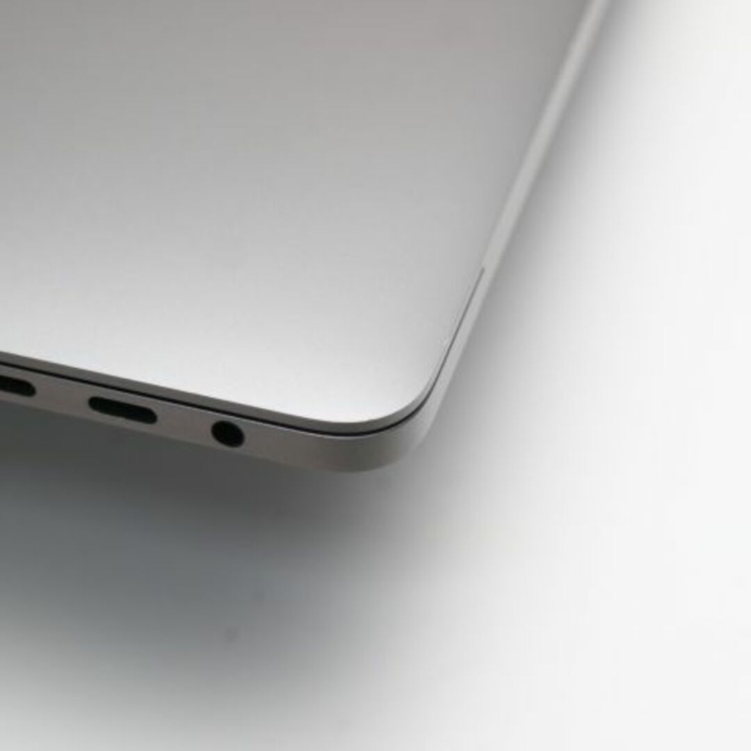 Apple(アップル)の超美品MacBookPro2016 13インチi5 8GB256GB M777 スマホ/家電/カメラのPC/タブレット(ノートPC)の商品写真