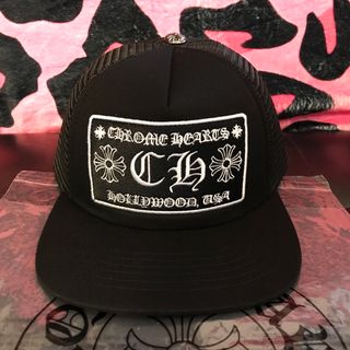 クロムハーツ(Chrome Hearts)のCHROME HEARTS クロムハーツ　トラッカーキャップ  CHロゴ　黒　(キャップ)