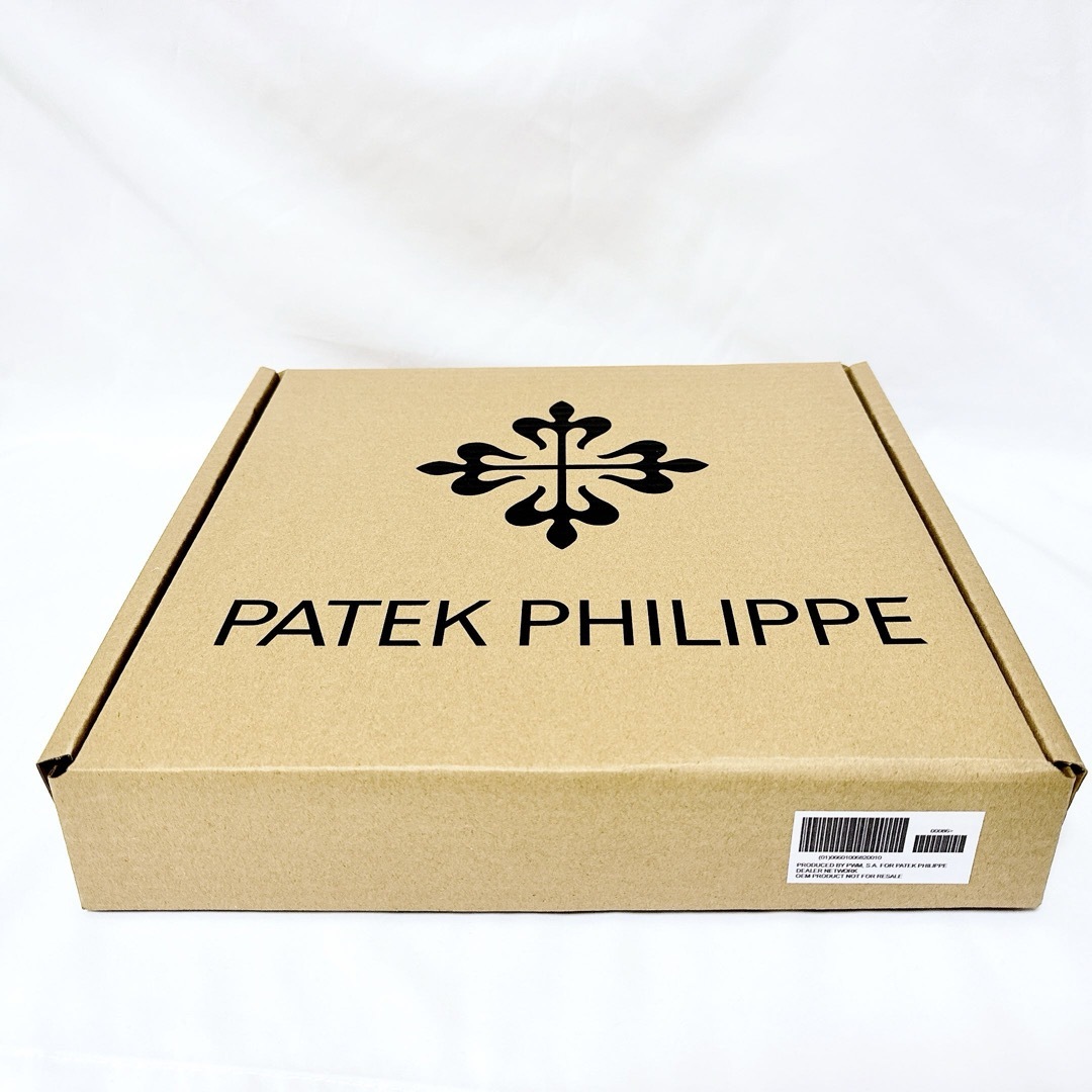 PATEK PHILIPPE(パテックフィリップ)の【非売品】パテック フィリップ 掛け時計 PATEK PHILIPPE 水色 インテリア/住まい/日用品のインテリア小物(掛時計/柱時計)の商品写真