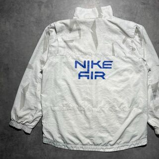ナイキ(NIKE)の【Nike】00s ナイキ ホワイトナイロンジャケット Y2Kテック(ナイロンジャケット)