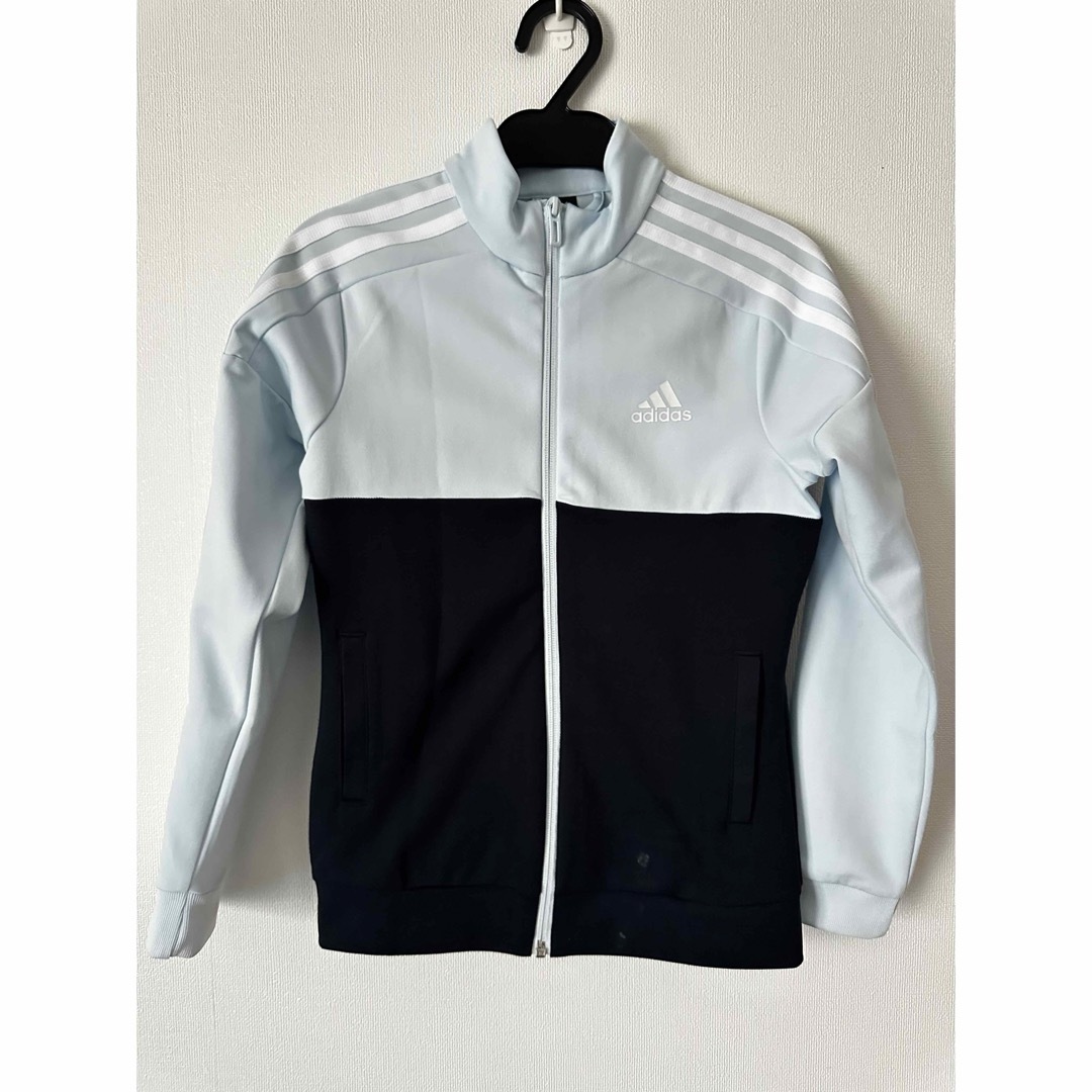 adidas(アディダス)のadidas アディダス ジャージ　ウェア　女の子 キッズ/ベビー/マタニティのキッズ服女の子用(90cm~)(Tシャツ/カットソー)の商品写真