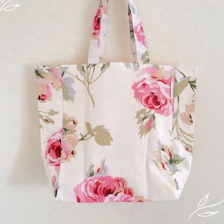 LAURA ASHLEY - ローラアシュレイ トートバッグ エコバッグ 薔薇 大容量バッグ 軽量