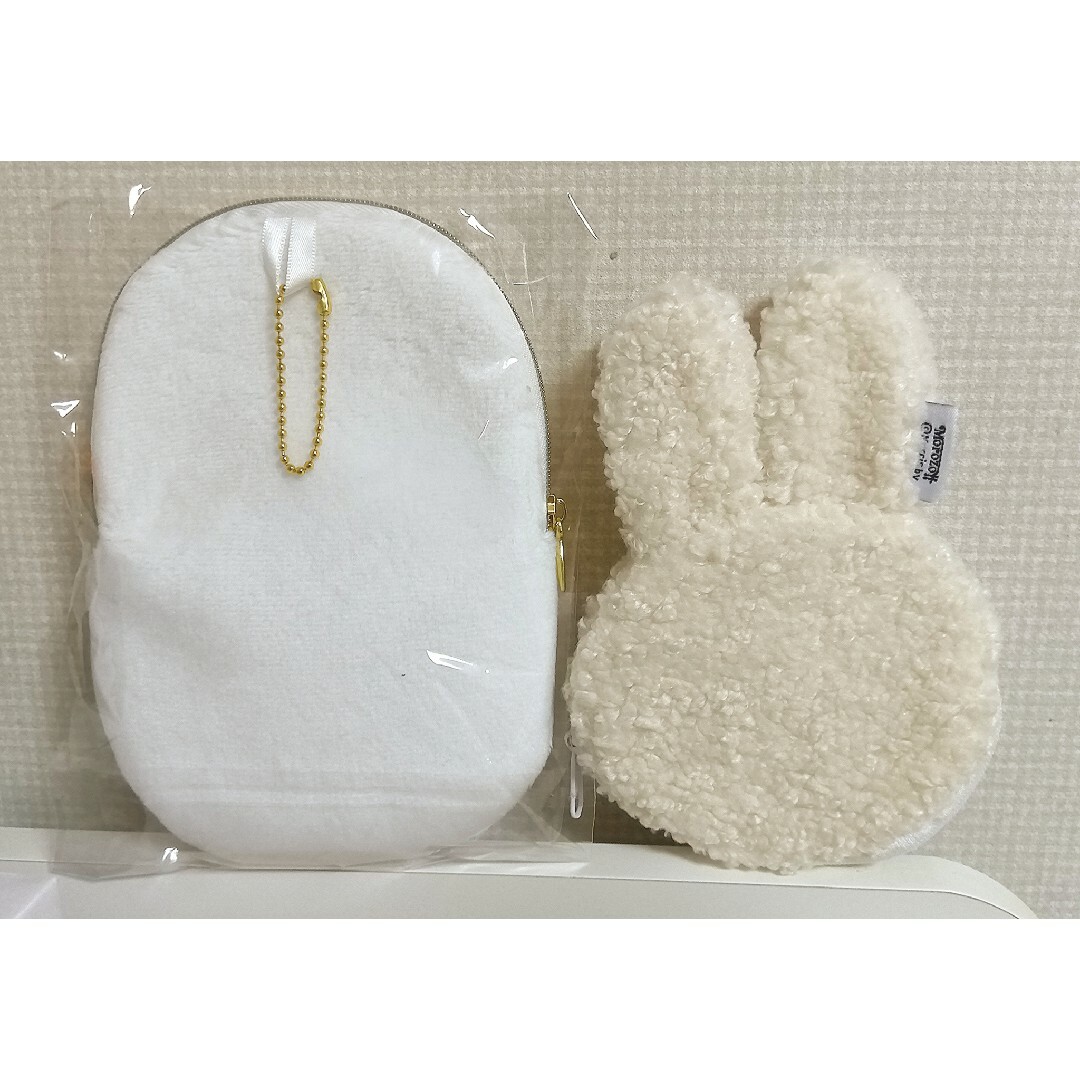 miffy(ミッフィー)のミッフィーポーチ　小物入れ　2点セット レディースのファッション小物(ポーチ)の商品写真