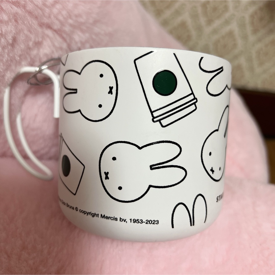 Starbucks - ミッフィー スタバ マグ シンガポールの通販 by Starbucks - ミッフィー スタバ マグ シンガポールの通販 by