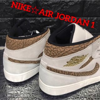 ナイキ(NIKE)のNIKE☆AIR JORDAN☆1 MID☆METALLIC GOLD☆32cm(スニーカー)