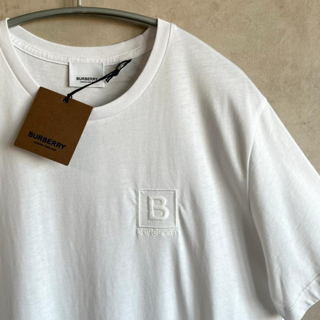 BURBERRY(バーバリー)の【新品未使用タグ付き】バーバリー　Tシャツ メンズのトップス(Tシャツ/カットソー(半袖/袖なし))の商品写真