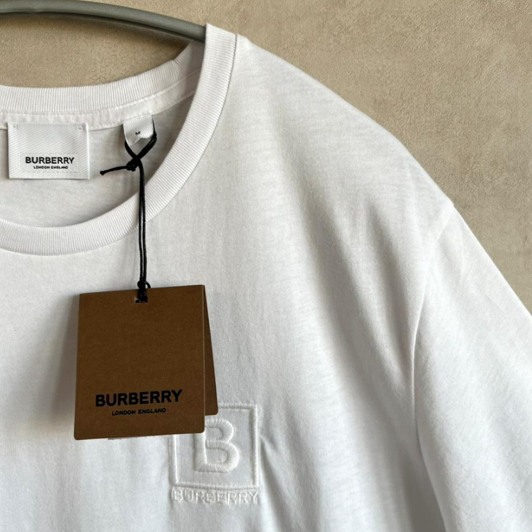 BURBERRY(バーバリー)の【新品未使用タグ付き】バーバリー　Tシャツ メンズのトップス(Tシャツ/カットソー(半袖/袖なし))の商品写真