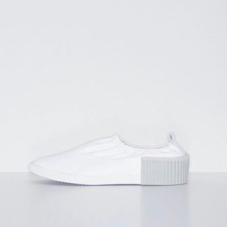 トーガプルラ(TOGA PULLA)のtoga pulla moc sneakers white/37(スリッポン/モカシン)