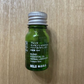 ムジルシリョウヒン(MUJI (無印良品))の無印良品エッシェンシャルオイル　ハーバルラベンダー10ml(エッセンシャルオイル（精油）)