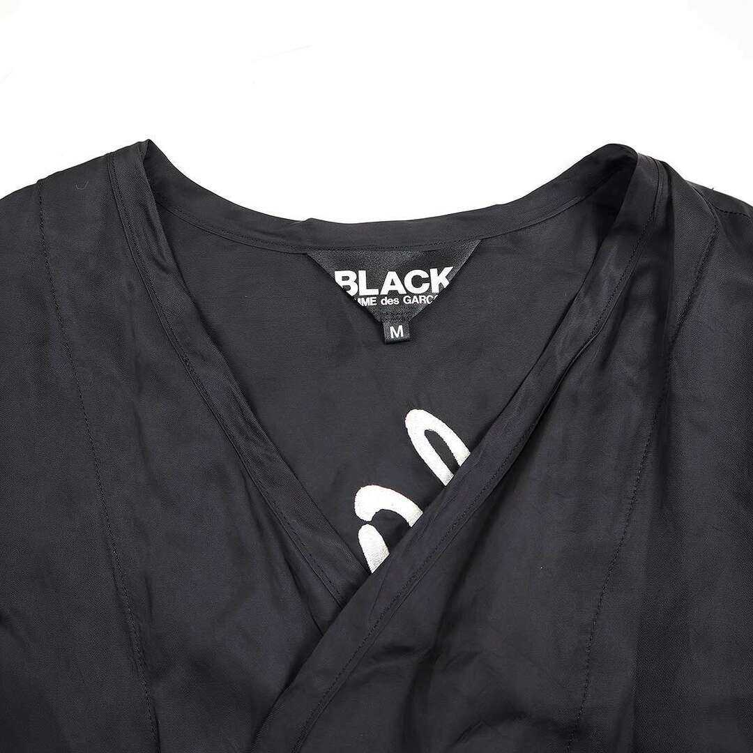 BLACK COMME des GARCONS(ブラックコムデギャルソン)のBLACK COMME des GARCONS ブラック コムデギャルソン 21SS 刺繍サテンロングジャケット 羽織り ブラック M 1G-C006 メンズのジャケット/アウター(その他)の商品写真