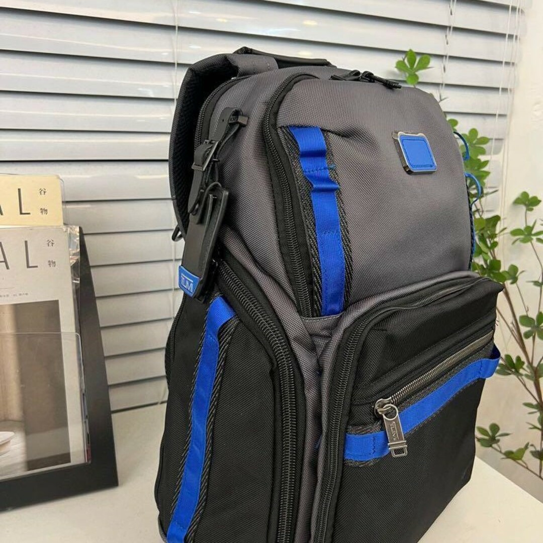 TUMI(トゥミ)のTUMI ALPHA BRAVO 「サーチ」バックパック青×黒232789 レディースのバッグ(リュック/バックパック)の商品写真