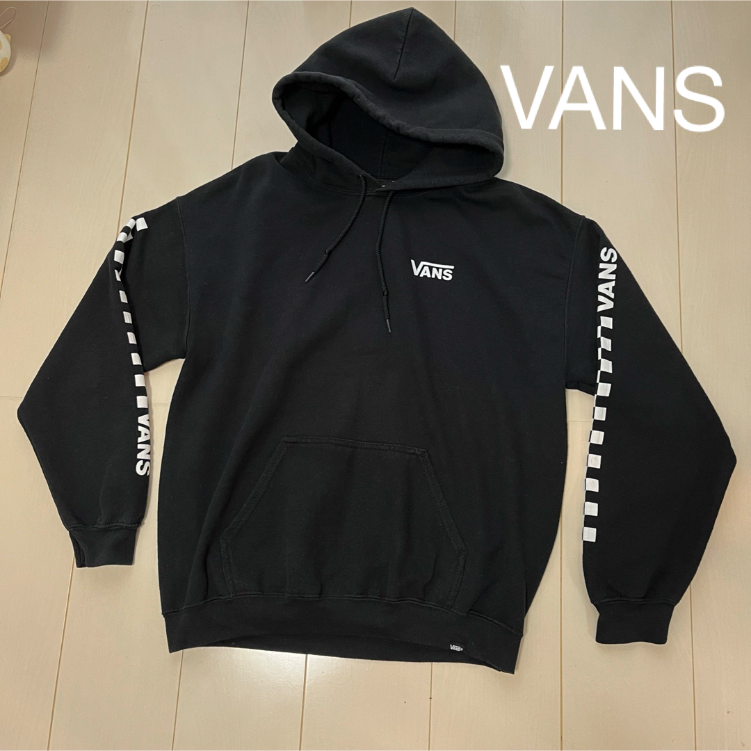 VANS(ヴァンズ)のVANS ヴァンズ パーカー メンズ Sサイズ  バックロゴ ブラック メンズのトップス(パーカー)の商品写真