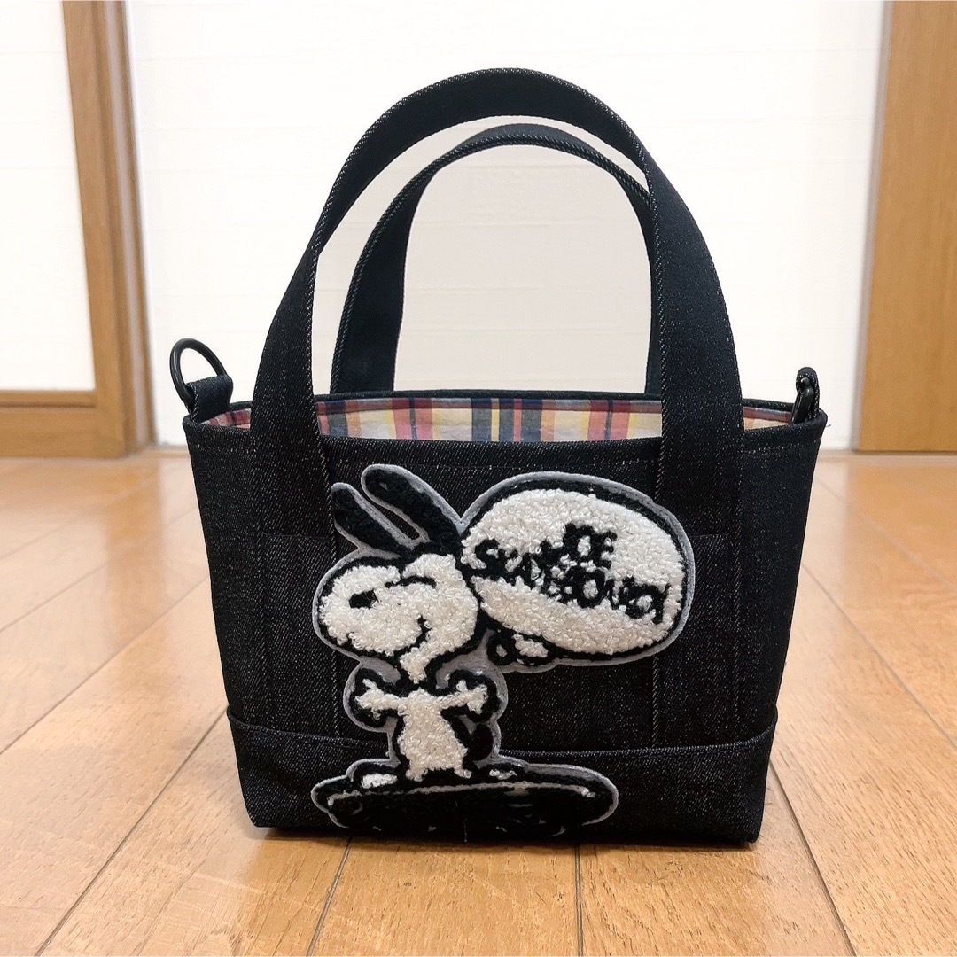 SNOOPY(スヌーピー)のハンドメイド　巾着　トートバッグ　デニム　スヌーピー  小バッグ ハンドメイドのファッション小物(バッグ)の商品写真