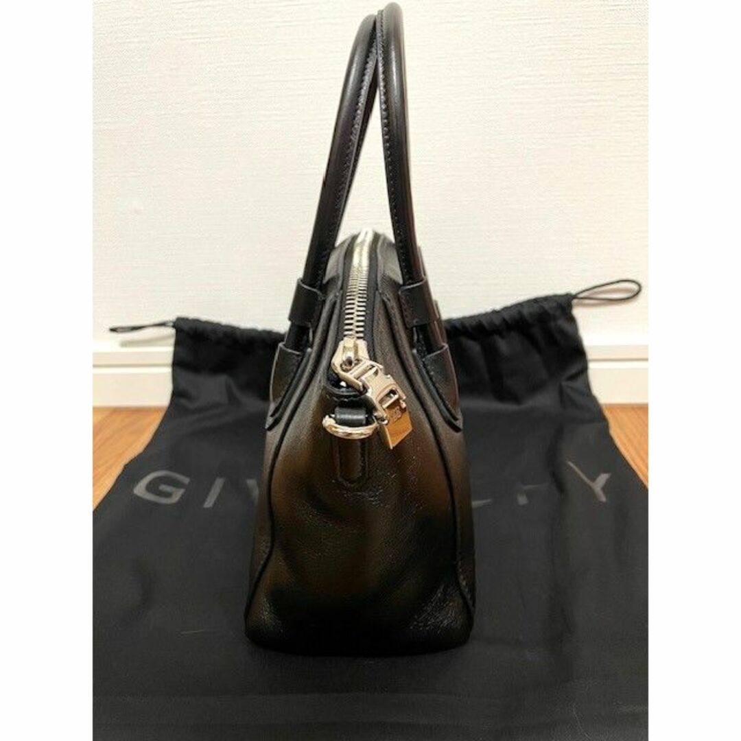 GIVENCHY(ジバンシィ)のジバンシィ アンティゴナ スポーツ ミニ レディースのバッグ(ハンドバッグ)の商品写真