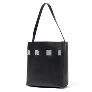 マルニ(Marni)の【新品未使用】 MARNI マルニ ホーボーバッグ ハンドバッグ パッチ付き レザー製 Museo SHMP0111U0P6483 【BLACK/STEPPE】(ハンドバッグ)