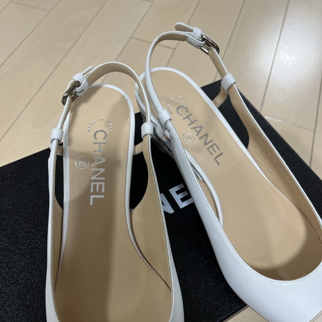 CHANEL(シャネル)の美品　シャネル　パンプス　シャネル　サンダル レディースの靴/シューズ(ハイヒール/パンプス)の商品写真