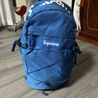 Supremeの16ssのbackpack 青