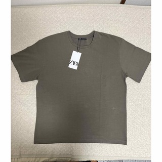 ザラ(ZARA)のZARA Tシャツ　カーキ　新品未使用。(Tシャツ/カットソー(半袖/袖なし))