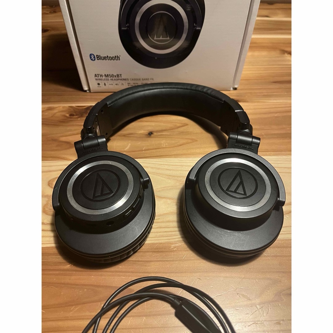 audio-technica(オーディオテクニカ)の【状態優良 完動品】 audio−technica ATH-M50XBT スマホ/家電/カメラのオーディオ機器(ヘッドフォン/イヤフォン)の商品写真