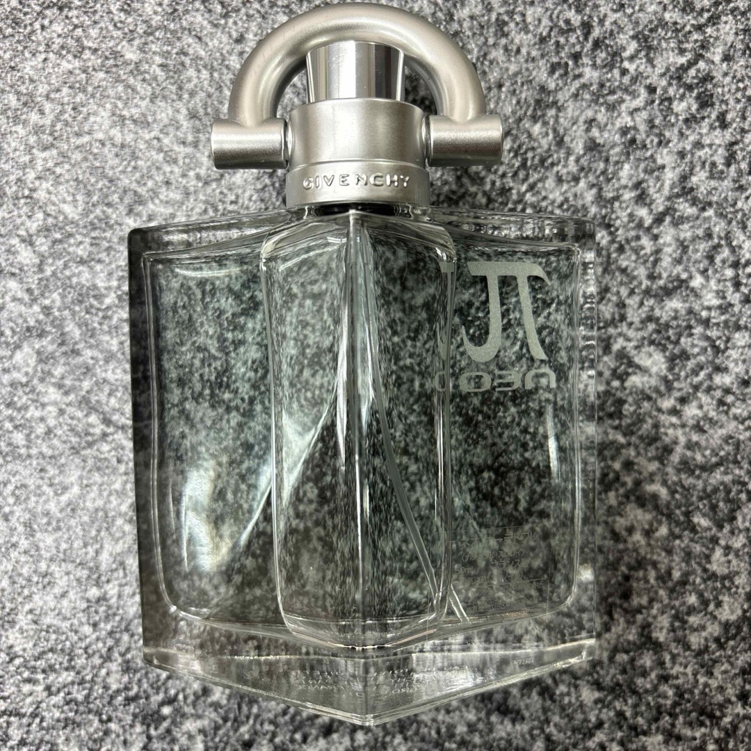 GIVENCHY(ジバンシィ)のジバンシー　パイ ネオ　50ml コスメ/美容の香水(香水(男性用))の商品写真