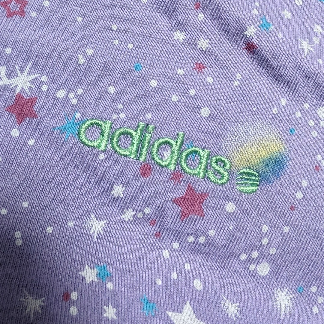 adidas(アディダス)のadidas NEO 宇宙柄Tシャツ レディースのトップス(Tシャツ(長袖/七分))の商品写真