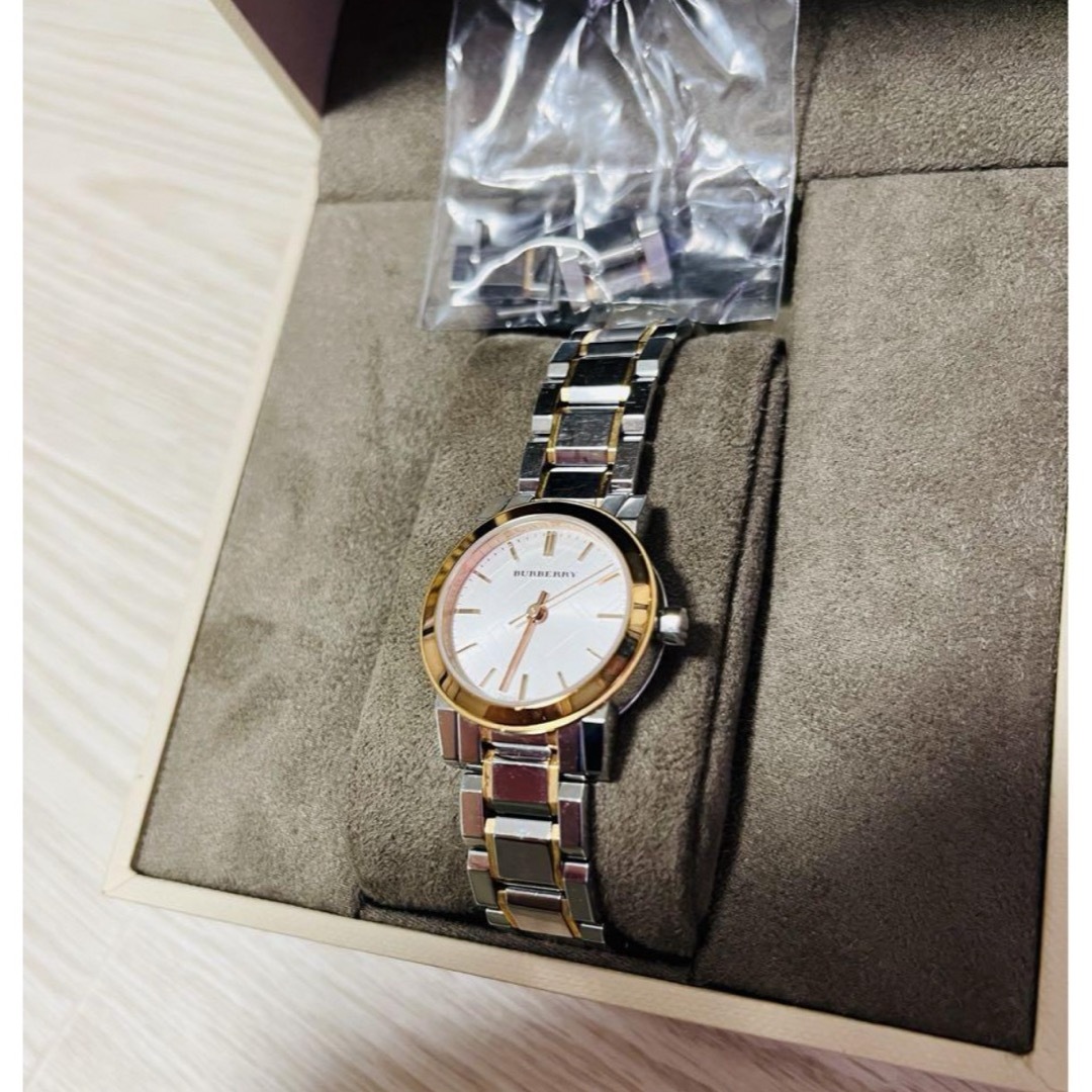 BURBERRY(バーバリー)のBURBERRY レディース時計  The City BU9205 26mm レディースのファッション小物(腕時計)の商品写真